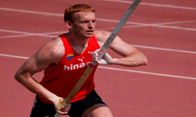 Imagen Javier Gazol, deportista invitado en la VII Carrera Solidaria a beneficio de la Asociación Española contra el Cáncer en Monegros