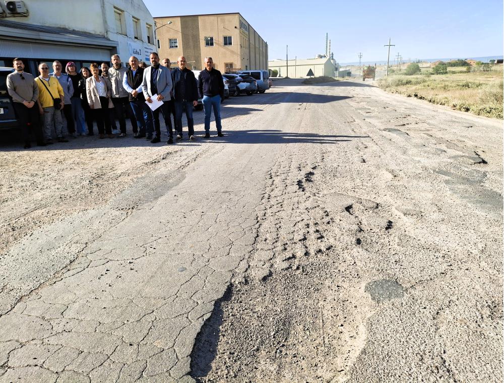 Imagen Los Monegros alza la voz y organiza los “Martes Negros” para exigir mejoras urgentes en sus carreteras
